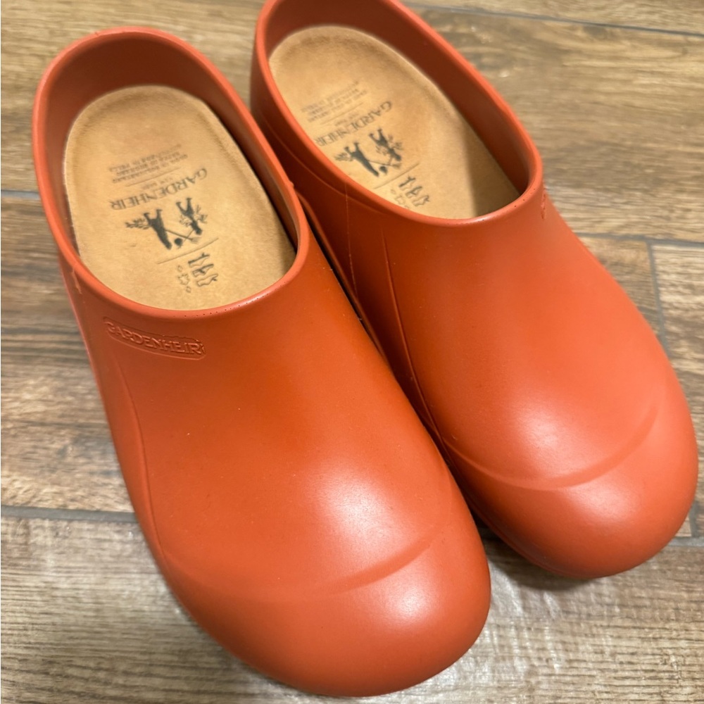Gardenheir Terracotta Clog Womens 40 worn once